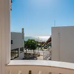 Sea La Vie Hotell