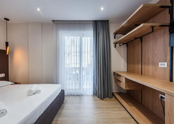 Sea La Vie Otel Golem (Tirana)