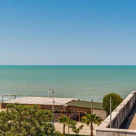 Hotel Sea La Vie Golem (Tirana)