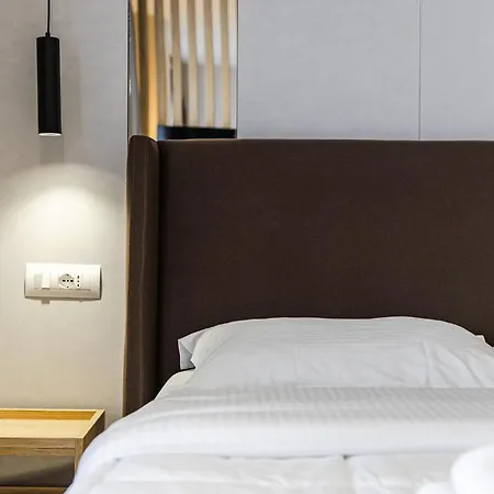 Sea La Vie Hotel *