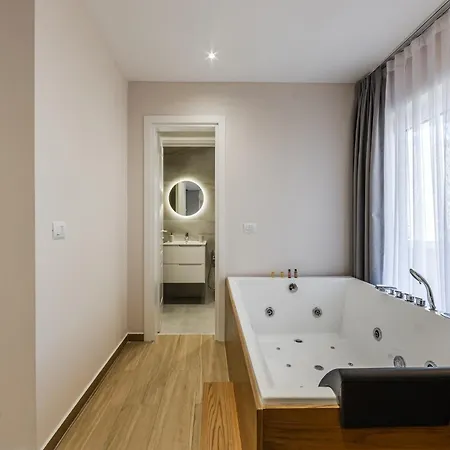 Hotel Sea La Vie 4*