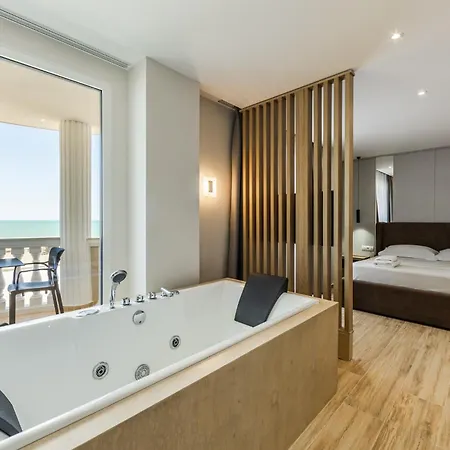 Sea La Vie Hotel Golem (Tirana)