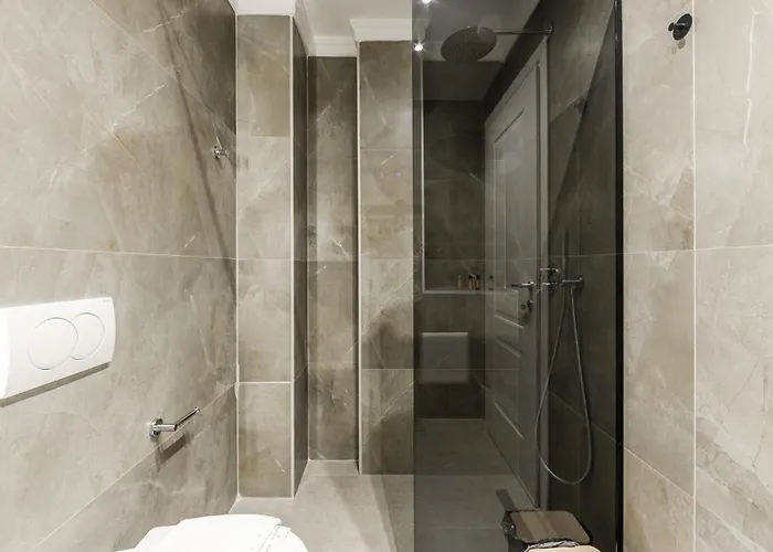 Sea La Vie Hotel *